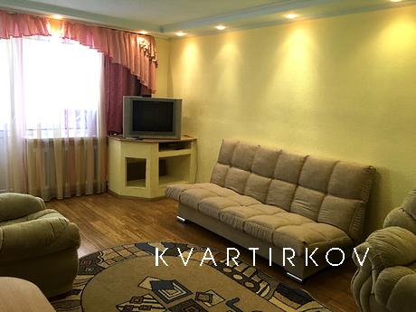 Студия рядом с Дворцом спорта, Сатка - квартира посуточно