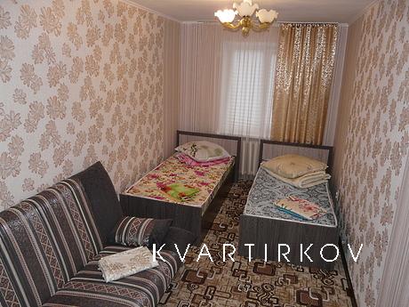 Двухкомнатная квартира в центре, Сатка - квартира посуточно