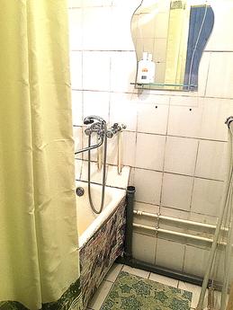 Двухкомнатная квартира в центре, Сатка - квартира посуточно