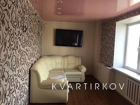 Двухкомнатная студия в центре, Сатка - квартира посуточно