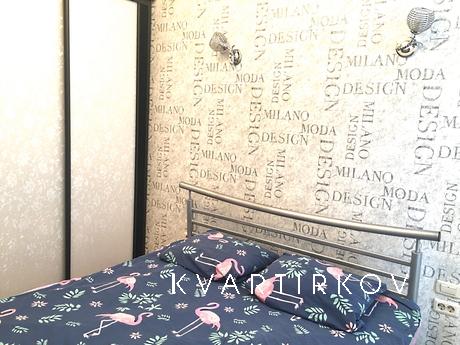 Двушка возле Д/К к-та 'Магнезит', Сатка - квартира посуточно