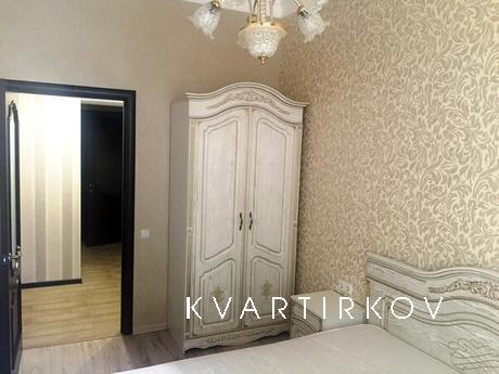 Apartment in the heart of Odessa, WIFI, Odessa - apartment by the day