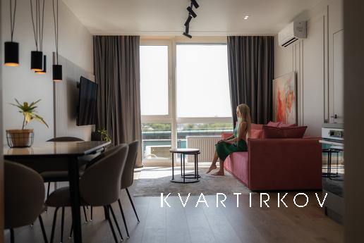 2 rooms 'Flamingo', residential complex Slavutich, Kyiv - apartment by the day