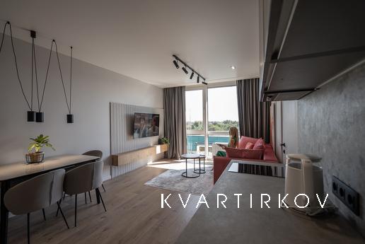 2 rooms 'Flamingo', residential complex Slavutich, Kyiv - apartment by the day