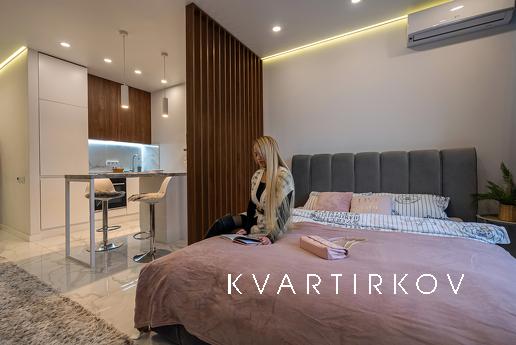 Элегант студио | новострой центр КПИ, Киев - квартира посуточно
