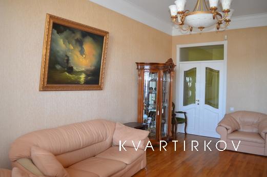 Apartment in Kronversky 77, Санкт-Петербург - квартира подобово