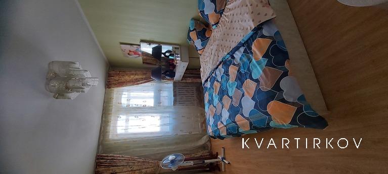 3 bedroom apartment in Cherny, Chernomorsk (Illichivsk) - apartment by the day