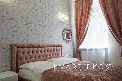 2-room VIP apartment in the center, Lviv - apartment by the day