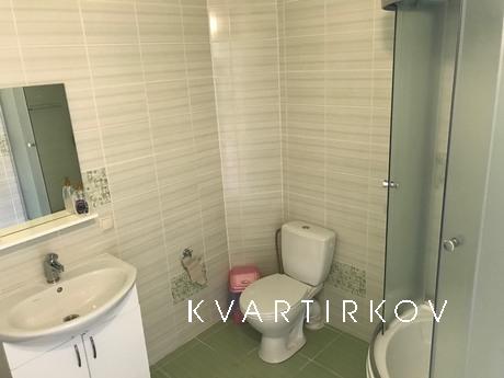 Мини-гостиница с люкс номерами возле мор, Бердянск - квартира посуточно