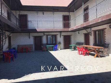 Мини-гостиница с люкс номерами возле мор, Бердянск - квартира посуточно