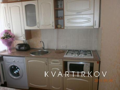 One bedroom apartment directly in the center of Berdyansk. T