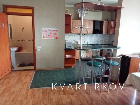 центр Дерибасівська Ждвокзал Ланжерон, Одеса - квартира подобово