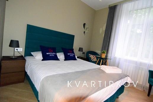 Новая уютная дизайнерская квартира возле метро Владыкино и м