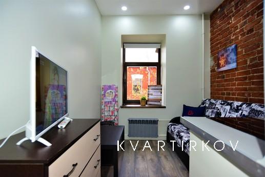 Сдается уютная студия на метро Бауманская в Лофт стиле. 10 м