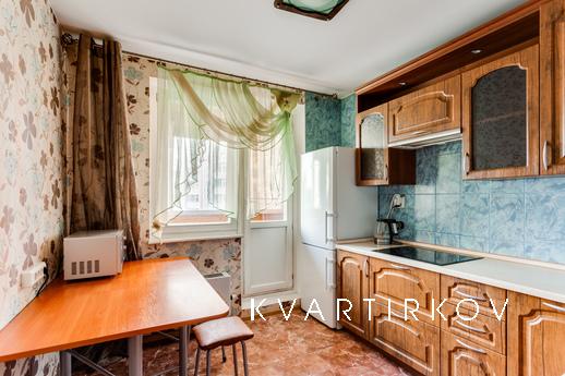 1 bedroom apartment for rent, Moscow - apartment by the day