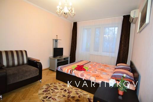 Cozy 1-room apartment for rent near the VDNH metro station, 