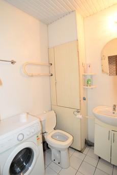 Уютная 1-комнатная квартира возле метро, Москва - квартира посуточно