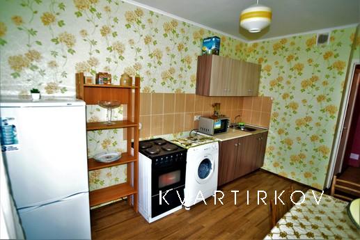Cozy inexpensive apartment near the metr, Москва - квартира подобово