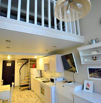 Rent a cozy 2-level apartment, Moscow - apartment by the day