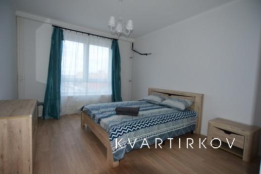 Огромная 2-х комнатная квартира в элитном доме в центре горо