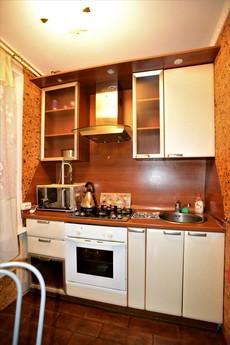 Rent a cozy 2-bedroom apartment, Москва - квартира подобово