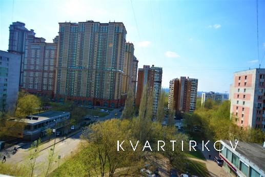 Loft style near the subway! Is free!, Moscow - apartment by the day