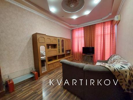 Подобово здається 2-х кімнатна квартира в самому центрі істо