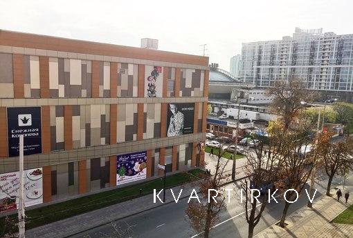 Cozy 1-bedroom apartment in the center, Krasnodar - apartment by the day