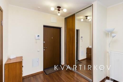 1 комнатная квартира посуточно, Тюмень - квартира посуточно