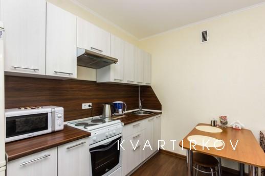 1 комнатная квартира посуточно, Тюмень - квартира посуточно