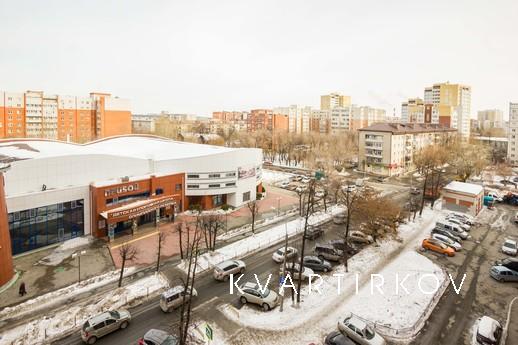 1 комнатная квартира посуточно, Тюмень - квартира посуточно