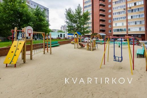 1 комнатная квартира посуточно, Тюмень - квартира посуточно