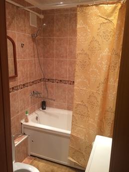 1 комнатная квартира посуточно, Тюмень - квартира посуточно