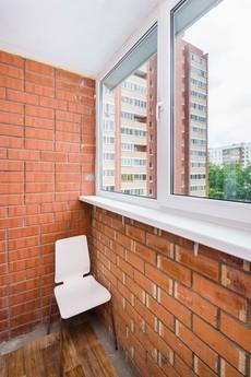 Посуточно Холодильная 14, Тюмень - квартира посуточно