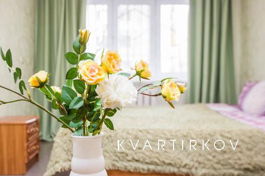 Посуточно 50 лет октября 51, Тюмень - квартира посуточно