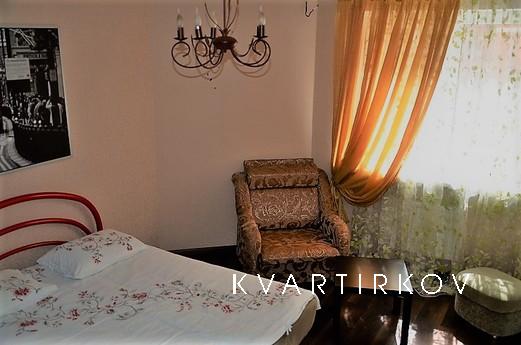 Сдаю посуточно 2 к.кв в Юбилейном микрорайоне ул. Клары Лучк