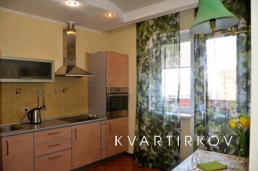 Сдаю посуточно 1 к.кв в Юбилейном микрорайоне ул. Клары Лучк