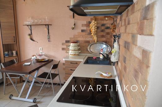 1 комнатная квартира пр Чекистов, Краснодар - квартира посуточно