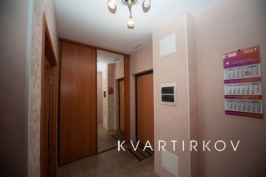 Просторные однокомнатные апартаменты, Екатеринбург - квартира посуточно