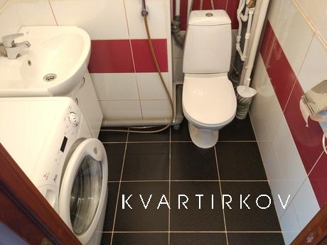 Two-bedroom apartment in Kupchino, Санкт-Петербург - квартира подобово