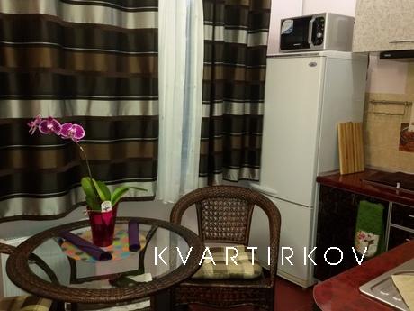 1 bedroom apartment metro Studencheskaya, Kharkiv - apartment by the day