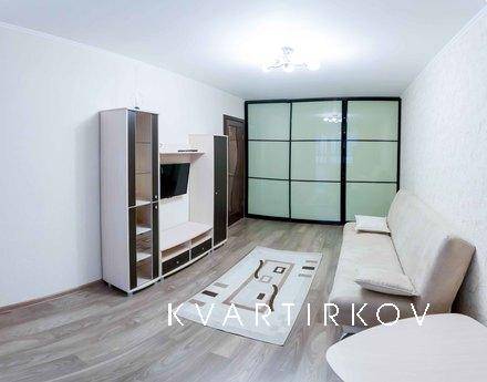 2-комнатная квартира посуточно, Тюмень - квартира посуточно