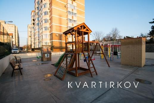 Эксклюзивные апартаменты в центре города, Краснодар - квартира посуточно