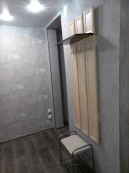 Cozy apartment, Udachny - apartment by the day