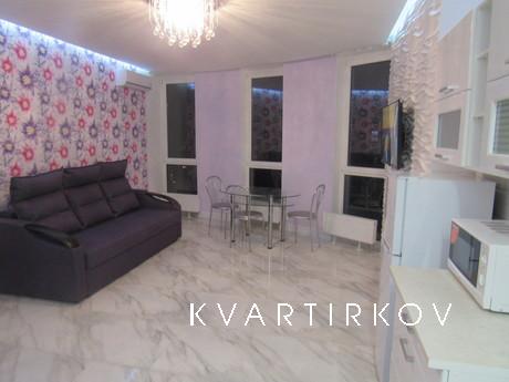 Rent an elite apartment in the central part of Kiev at the a