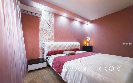 Новая квартира с качественным современным ремонтом. Большая 