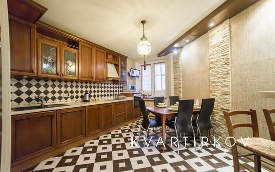 Уютная квартира посуточно в Тюмени, Тюмень - квартира посуточно