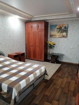 1 apartment in the center of Zaporozhye. Festival. The apart