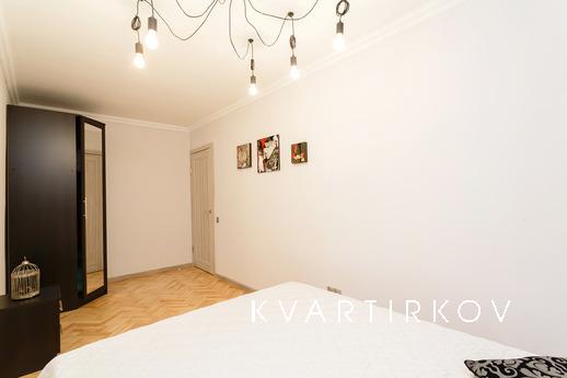 Посуточно Мельникова, 21, Москва - квартира посуточно