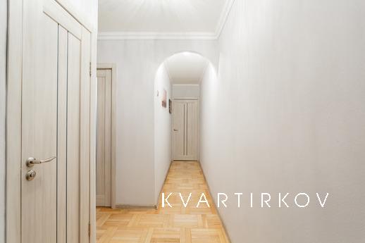 Посуточно Мельникова, 21, Москва - квартира посуточно